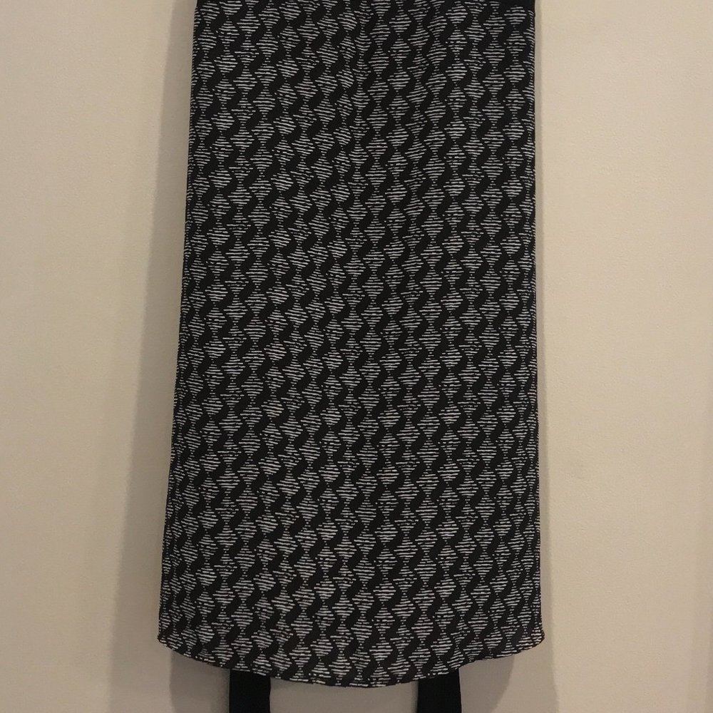 Maternity Tops - Picture 2 of 4
